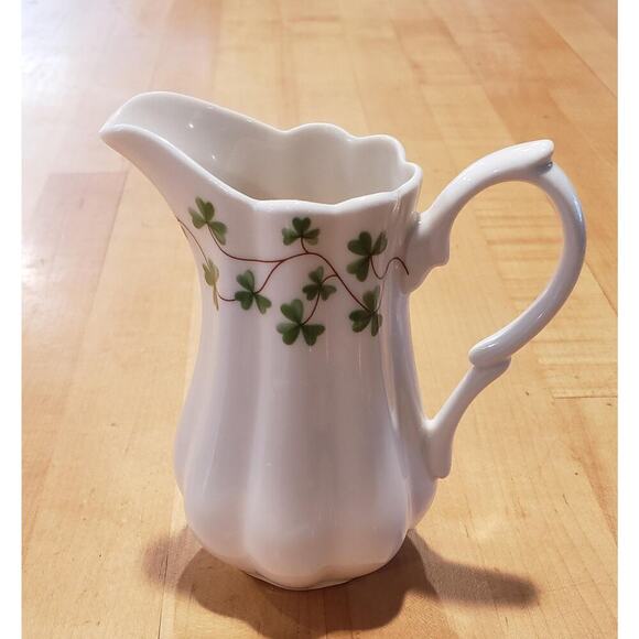 Vintage Shamrock Porcelain Creamer Pitcher 5" Ivy Ireland Irish Shannon Vase - Picture 15 of 16